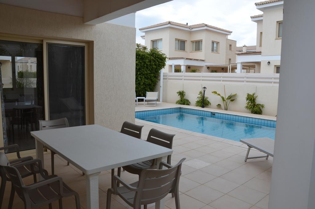 Anthorina Villa 2 Protaras Bagian luar foto